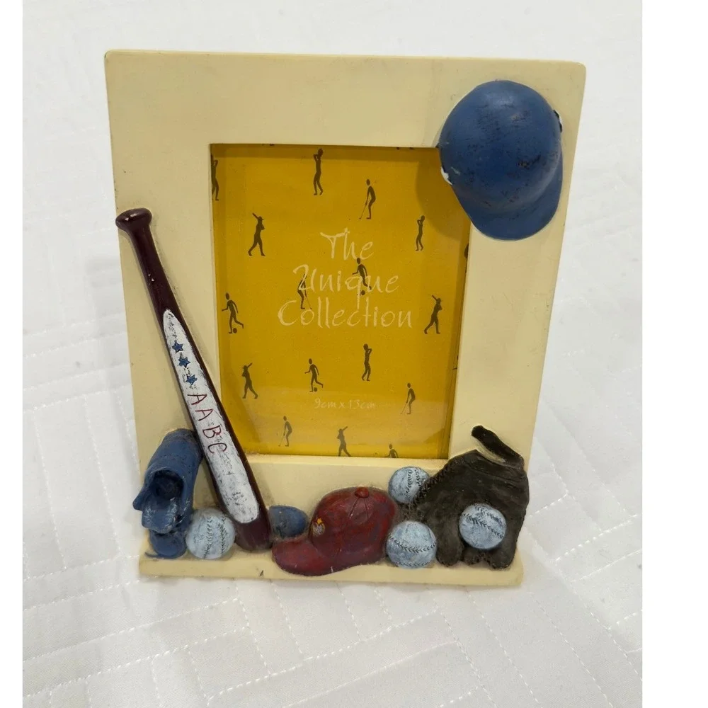 Vintage‎ Baseball 3D Resin Photo Frame The Unique Collection 90s Sports Decor